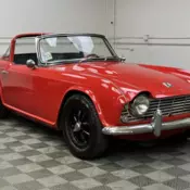 1964 TRIUMPH TR4 SURREY TOP CONVERTIBLE. SIGNAL RED/BLACK LEATHER. ALL  OPTIONS.