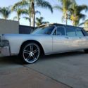 1965 lincoln continental limousine