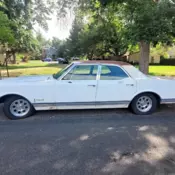 1965 Oldsmobile Delta 88 Sedan White yes