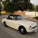 1966 Datsun 1600 Convertible White RWD Manual spl