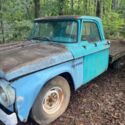 1966 Dodge D200 flatbed. 318 V8 , 4 sp man.Doesn’t run but motor does turn over