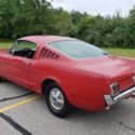 1966 FORD MUSTANG 2+2 FASTBACK AUTOMATIC. BRIGHT RED WITH NICE BLACK INTERIOR