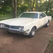 1966 Oldsmobile Delta 88 Holiday Coupe 7.0l