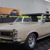 1966 Pontiac GTO Hardtop 389 Tri-Power