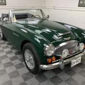 1967 AUSTIN-HEALEY 3000 MK3 BJ8. DARK BRITISH RACING GREEN WITH BLACK TRIM