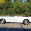 1967 CHEVROLET CAMARO CONVERTIBLE 350 4SPEED. ERMINE WHITE WITH BLACK DELUXE INT