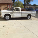1967 Dodge D200 318 V8
