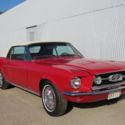 1967 FORD MUSTANG CONVERTIBLE. PS,PB,A/C,POWER TOP. AUTO. V-8 .TEXAS CAR