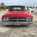 1967 GMC factory Short-box v8 RARE SMALL WINDOW GMC, LOW PRODUCTION NUMBERS.