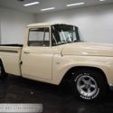 1967 International 1000B SWB Pick Up
