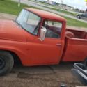 1967 International Harvester pickup hoist