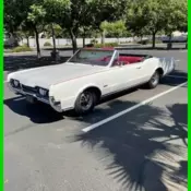 1967 Oldsmobile 400cc V8 Engine  Odometer Reads 46,850 Miles