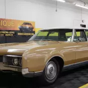 1967 Oldsmobile 68 4-Door Luxury Sedan