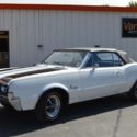 1967 OLDSMOBILE CUTLASS CONVERTIBLE