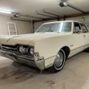 1967 Oldsmobile Vista Cruiser wagon - Vintage original!
