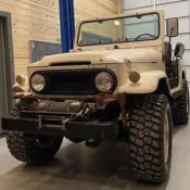 1967 Toyota FJ Cruiser White