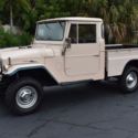 1967 Toyota FJ45 Tan Manual