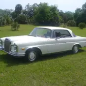 1968 Mercedes Benz 280se coupe RARE 4spd, MANUAL SUNROOF EURO MODEL