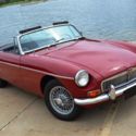 1968 MGB Chrome bumpers wire wheels very nice, most collectible model year