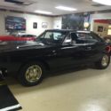 1968 plymouth 2 door hard top factory 4 speed runs like brand new car