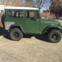 1968 Toyota FJ40 Landcruiser - Classic Green