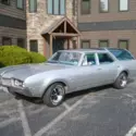 1968 VISTA CRUISER STATION WAGON 6 PASSENGER