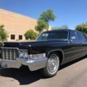 1969 Cadillac Fleetwood Series 75 Sedan (Limousine)