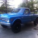 1969 Chevy Pick Up 4 wheel drive 3/4 ton