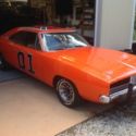 1969 Dodge Charger General Lee signed by almost entire cast Great movie prop