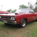 1969 dodge super bee  56,000 Miles red  426 Hemi Manual