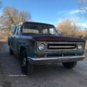 1969 International Harvester Travelette 1200 3/4 ton crew cab short bed