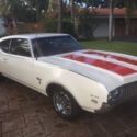 1969 Oldsmobile Cutlass S W31 Holiday Coupe
