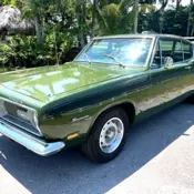 1969 Plymouth Barracuda Fastback V8 with bucket seats and a console!