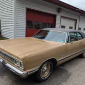 1969 plymouth fury V.I.P 2 Door Hard Top Big Block 383