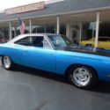 1969 Plymouth Road Runner B5 blue 383 4 speed Air Grabber hood