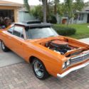 1969 Plymouth Roadrunner 440 hemi 4 speed