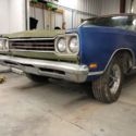 1969 Plymouth Satellite 318 with Air, good title . Complete with correct bench