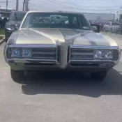 1969 Pontiac Bonneville Wagon