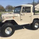 1969 Toyota FJ 40 Land Cruiser