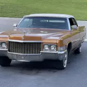 1970 Cadillac DeVille Orange