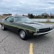 1970 CHALLENGER R/T 440 AUTOMATIC 727 TRANS VERY COLLECTIBLE CAR VERY SHARP