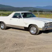 1970 Chevy El Camino: Original paint, A/C, great car for SS Chevelle clone