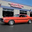 1970 Dodge Challenger R/T 383 V8 / 4 Speed Numbers Matching Hemi Orange