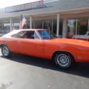 1970 Dodge Charger R/T Hemi orange 440 automatic Magnum 500 wheels