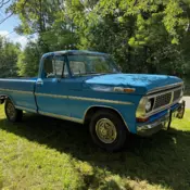 1970 ford F-100 pickup truck !/2 Ton Long Bed 2WD V8 3-Speed Clean Title.