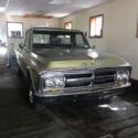 1970 GMC CAMPER SPECIAL , in excellent condition , 2wd , londbed