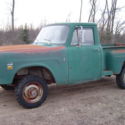 1970 IHC 4x4 Stepside Pickup !