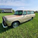 1970 International Travelall 1010