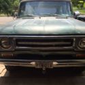 1970 INTERNATIONAL TRAVELALL 1100D