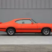 1970 Oldsmobile 442 W30 clean car, nice paint & interior. Starts & runs great.
